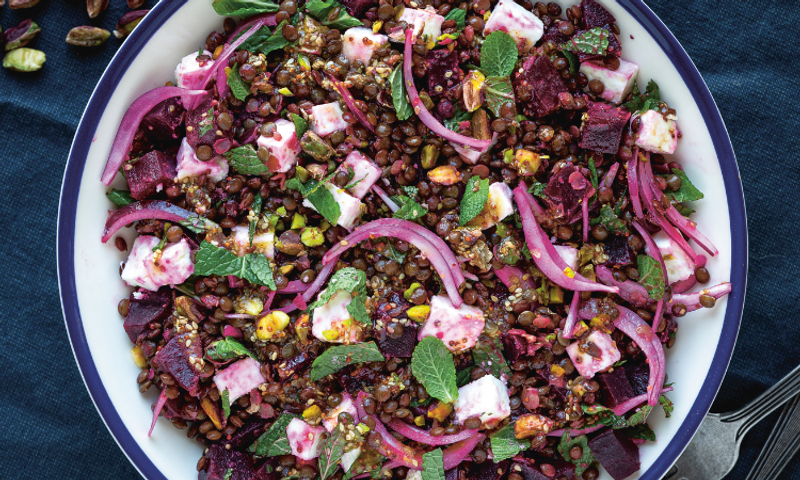 Salade de lentilles, betterave et feta : la recette de Natacha Comar